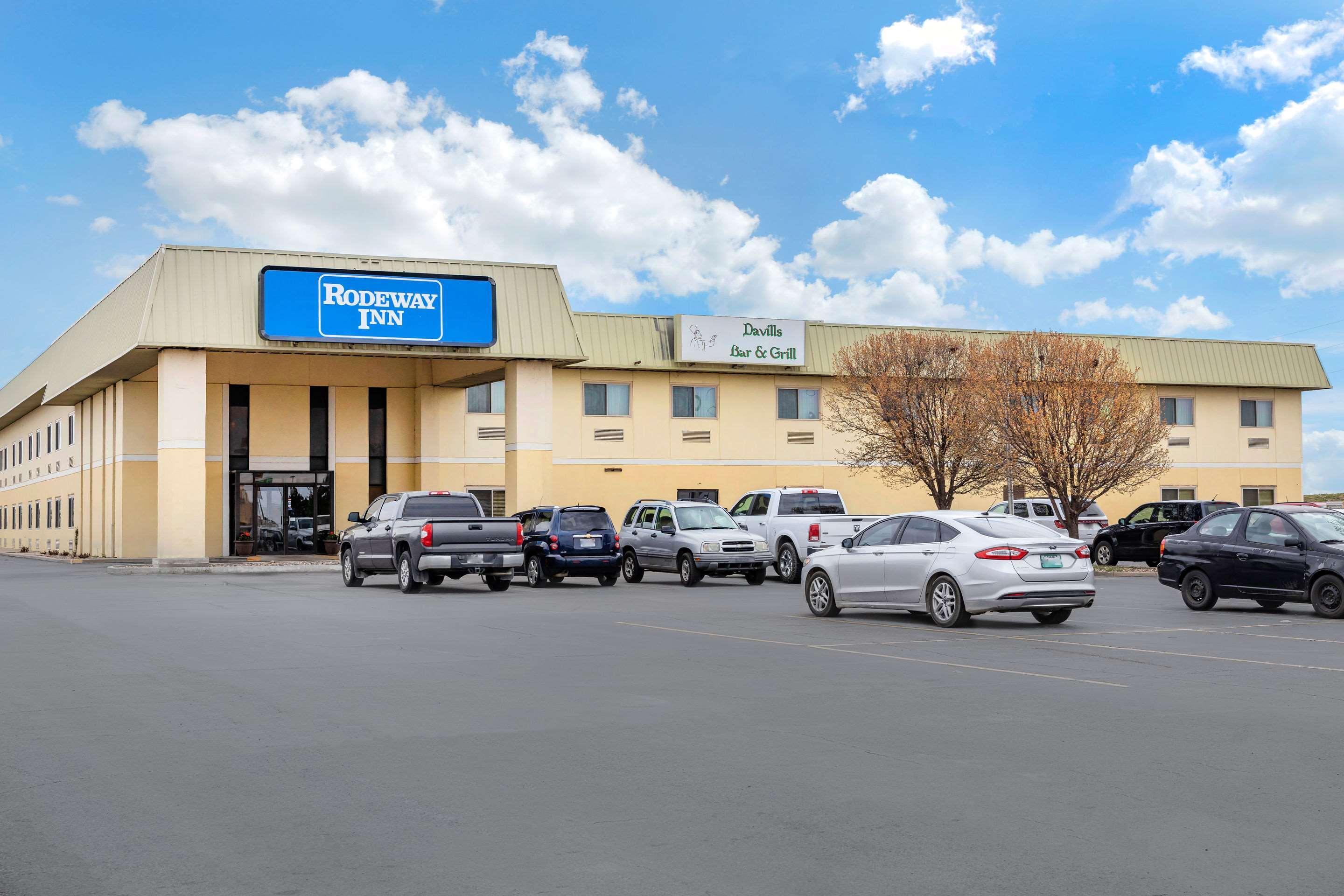Rodeway Inn South Hutchinson Kültér fotó