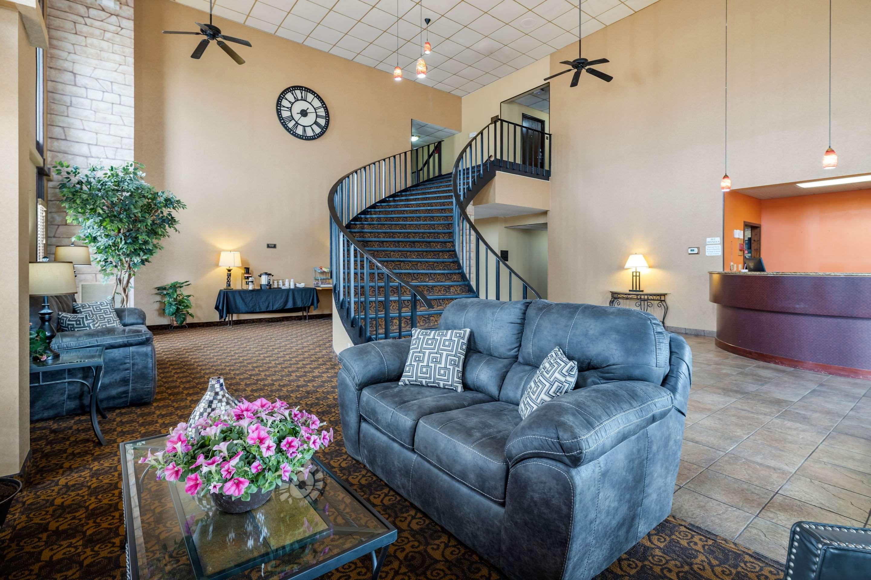 Rodeway Inn South Hutchinson Kültér fotó