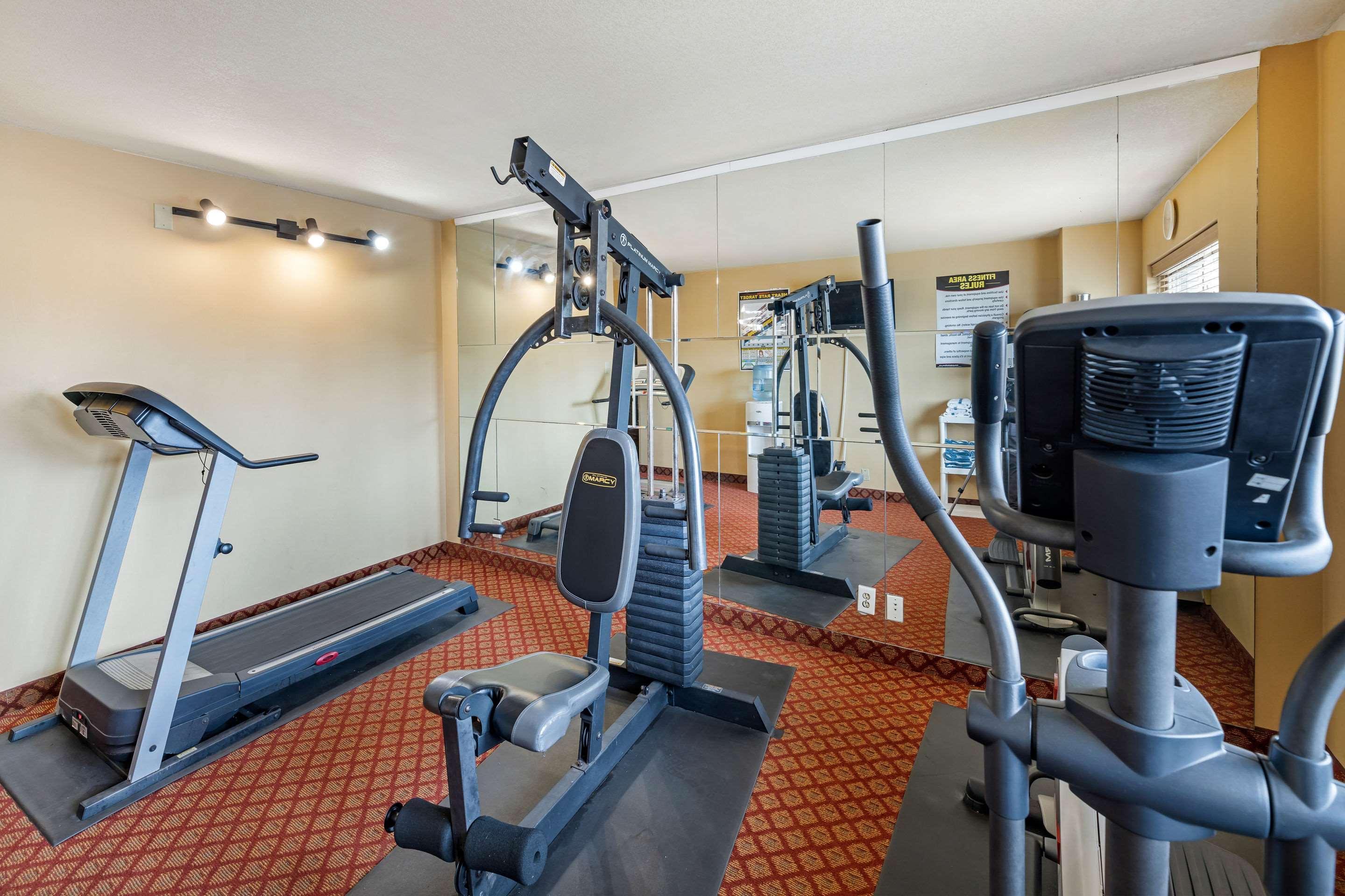 Rodeway Inn South Hutchinson Kültér fotó
