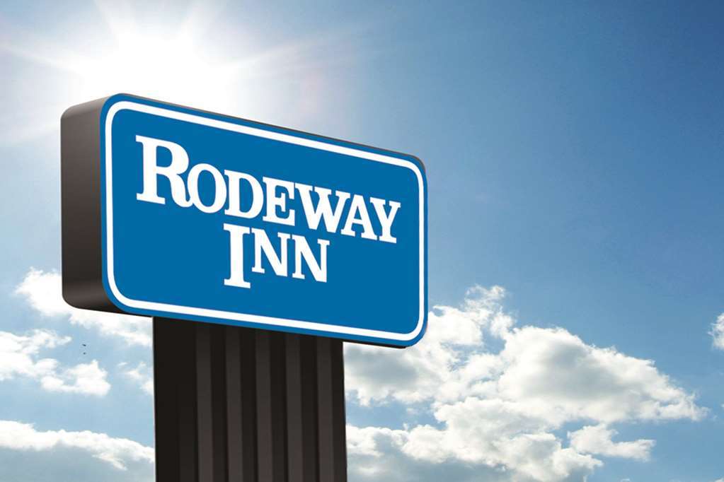 Rodeway Inn South Hutchinson Kültér fotó